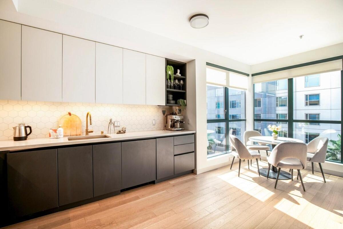 2Br Hollywood Luxurious Condo Los Angeles Eksteriør billede